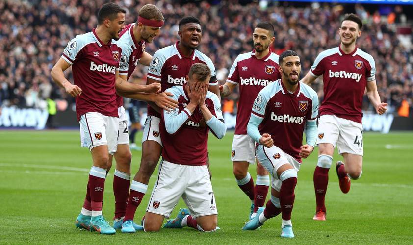 穆斯塔菲：阿森纳的灵活性使其很难突破，定位球很有威胁